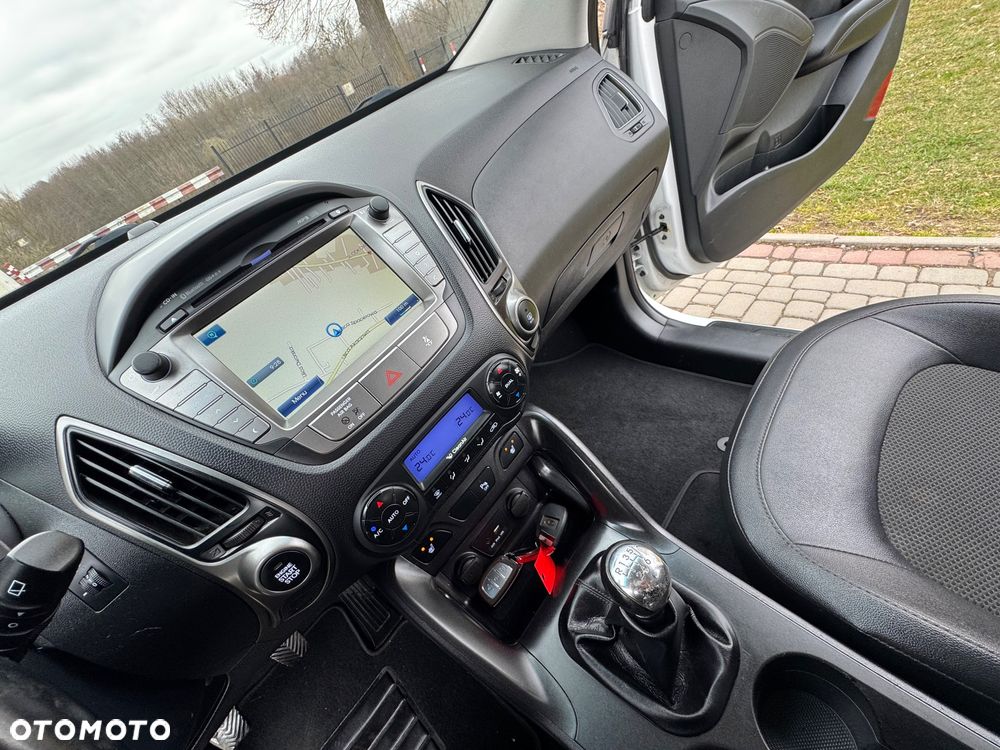 Hyundai ix35 - 25