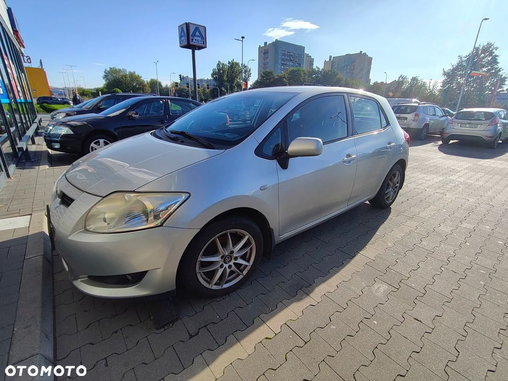 Toyota Auris 1.4 D-4D Luna - 5
