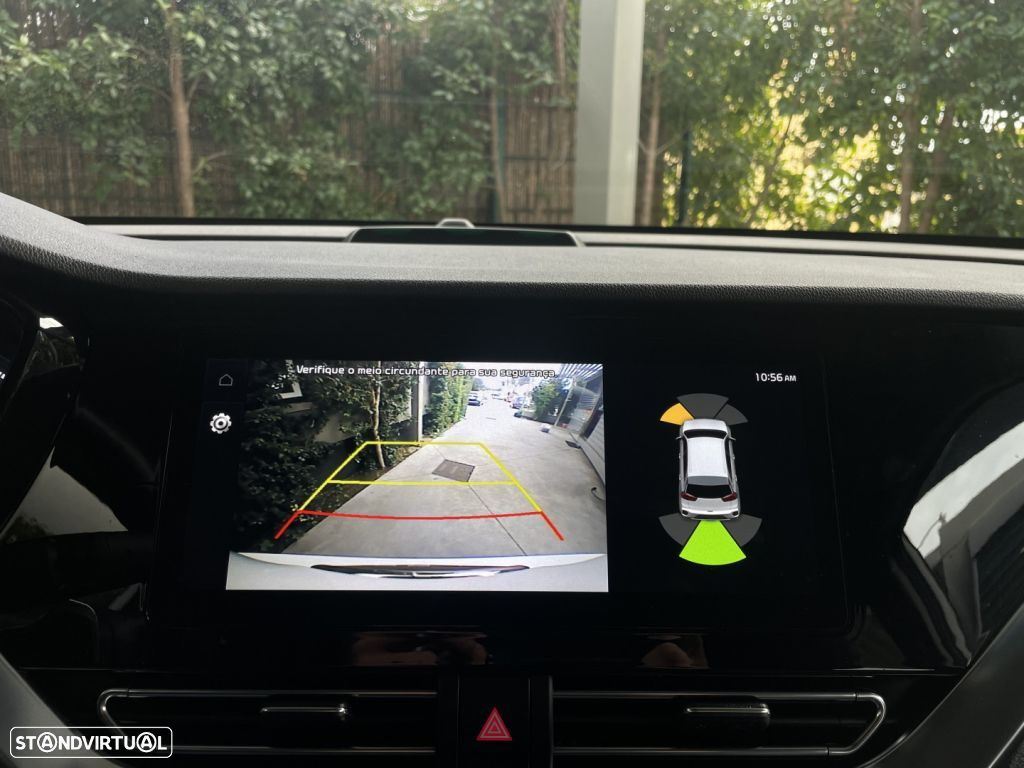 Kia e-Niro EV 64kWh - 41
