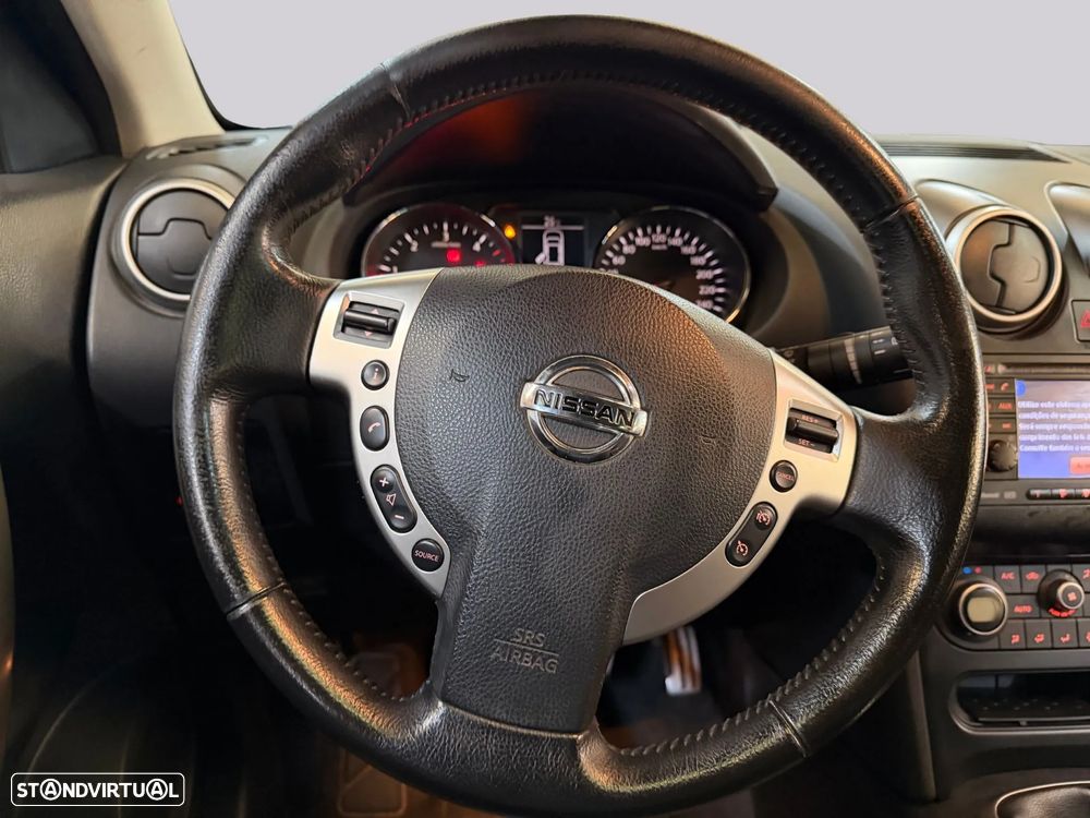 Nissan Qashqai - 10