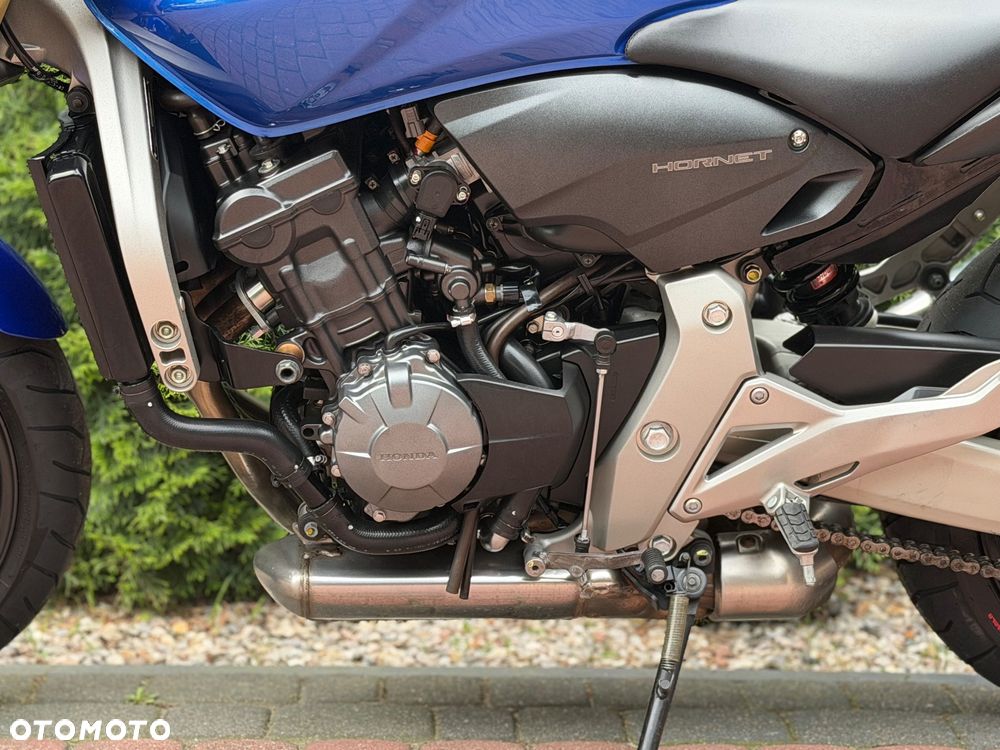 Honda CB - 16