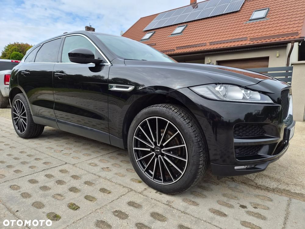 Jaguar F-Pace 20d Prestige - 15