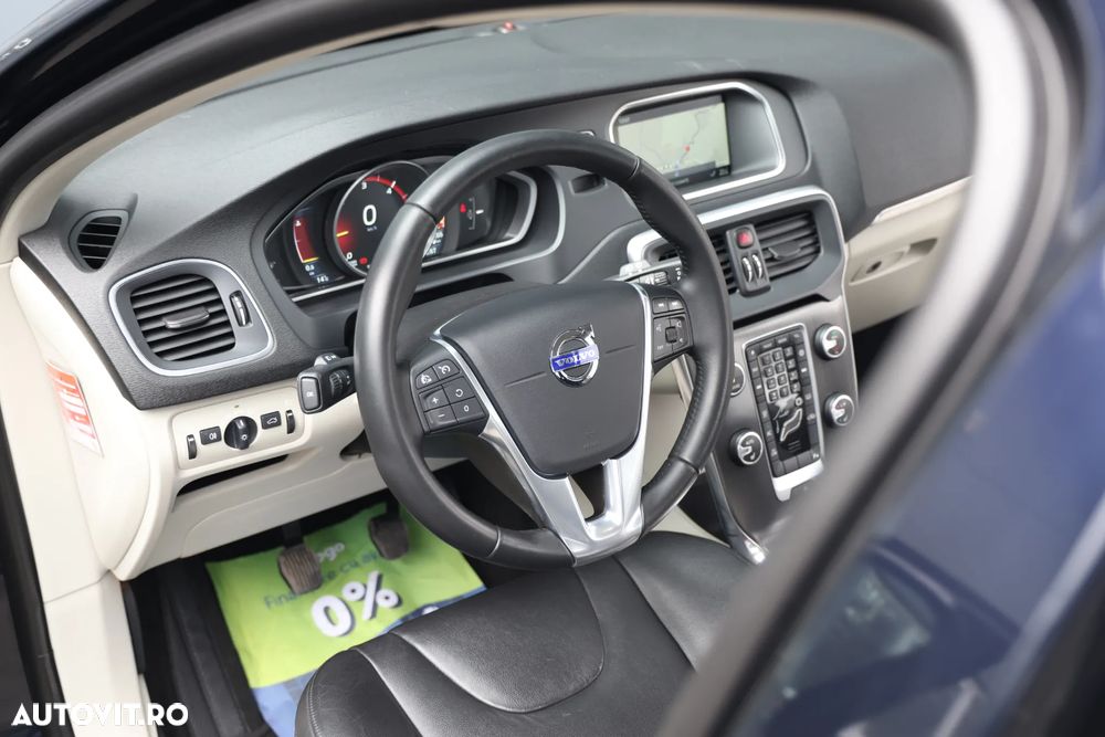 Volvo V40 D2 - 7
