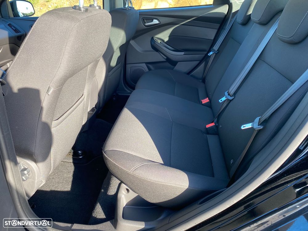 Ford Focus 1.0 EcoBoost Business - 9