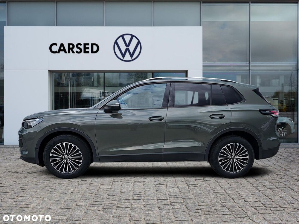 Volkswagen Tiguan - 5