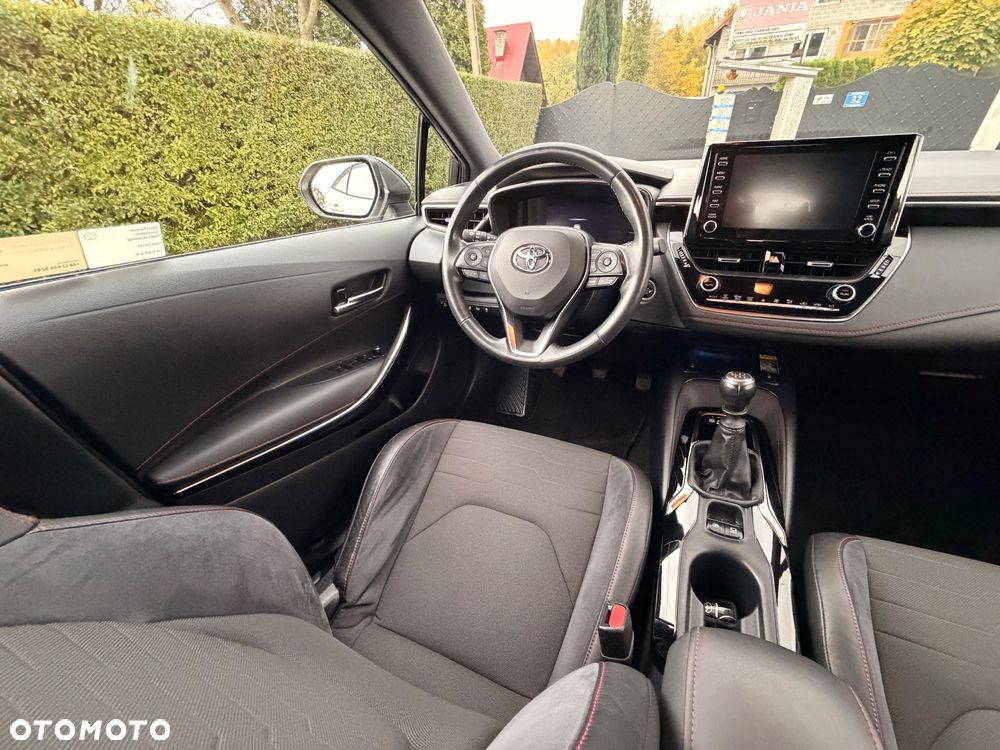 Toyota Corolla 1.2 T Selection - 11