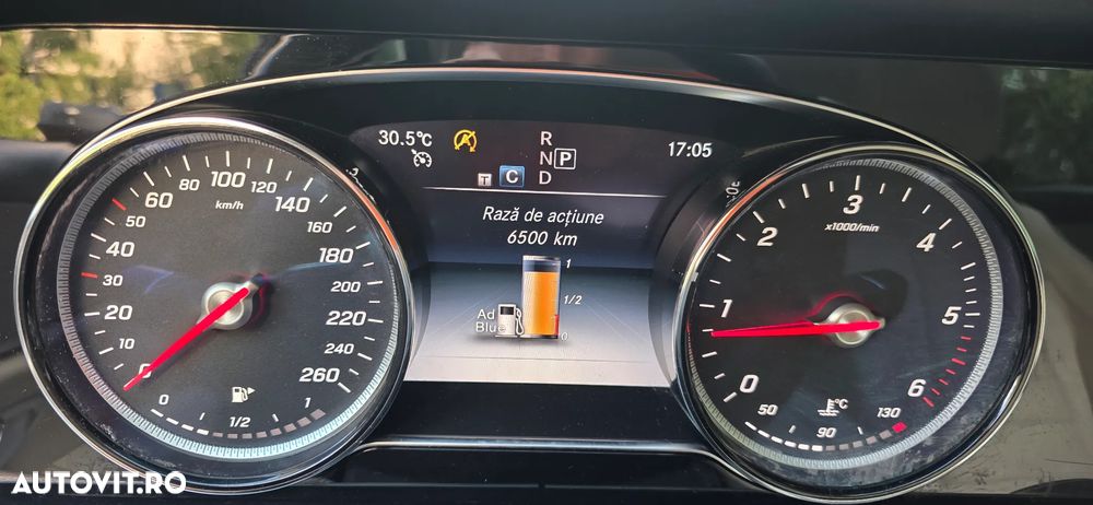 Mercedes-Benz E 200 d Aut. - 34