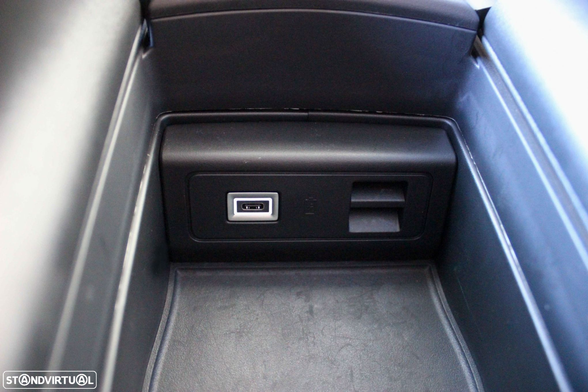 Peugeot 308 SW 1.6 Hybrid Active Pack e-EAT8 - 36
