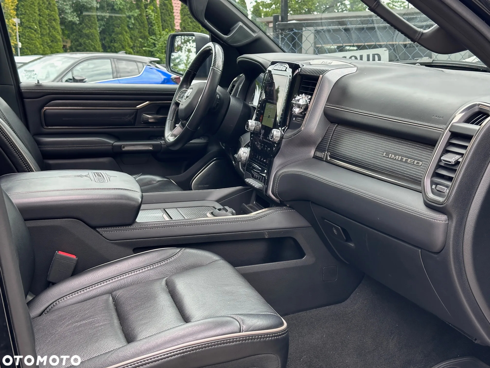 RAM 1500 5.7 Crew Cab Limited - 35