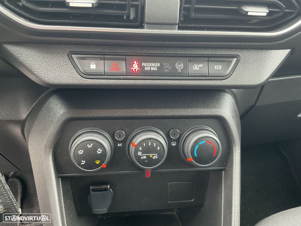 Dacia Sandero 1.0 ECO-G Essential Bi-Fuel - 25