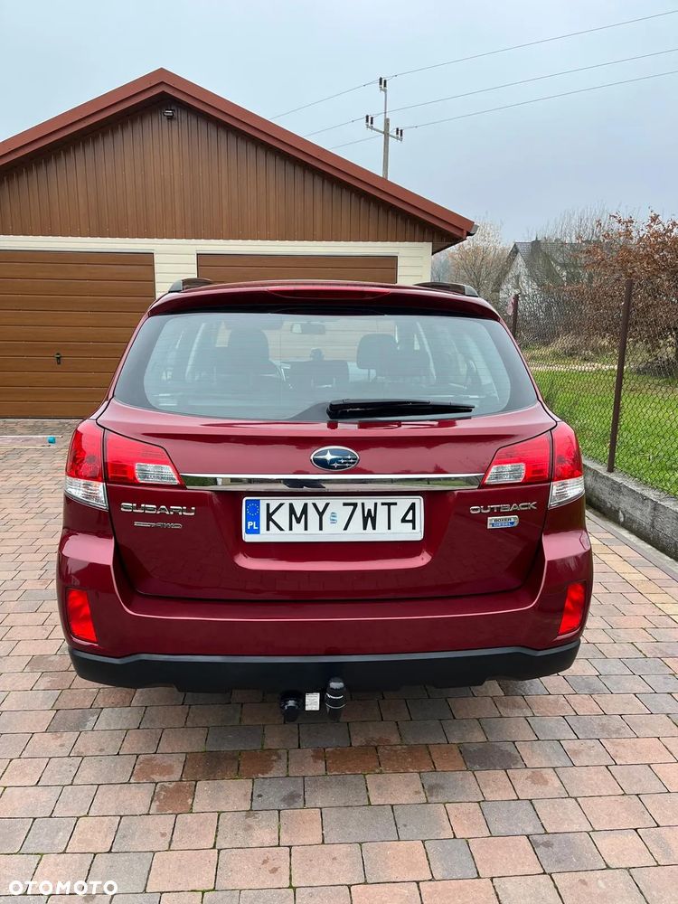 Subaru Outback 2.0D RC NSE - 12