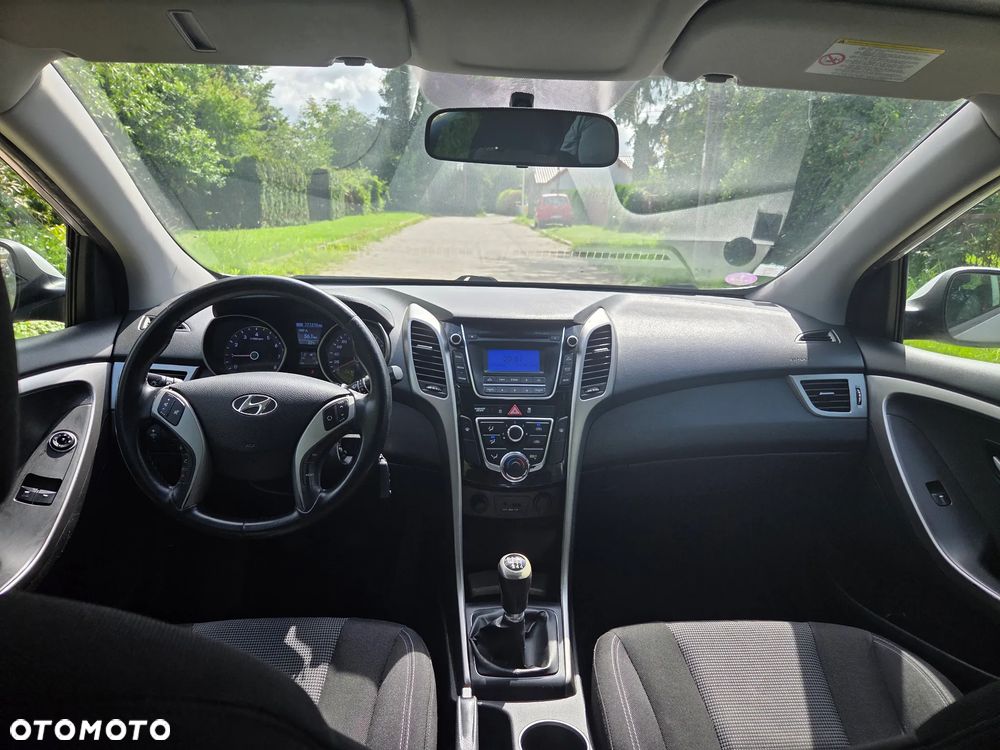 Hyundai i30 1.4 Premium - 8
