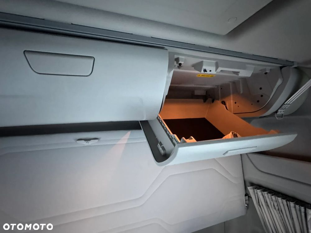 Ford F-MAX 510 Gen 2 - 26