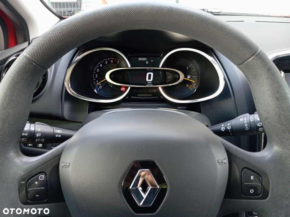 Renault Clio 1.2 16V Zen - 14