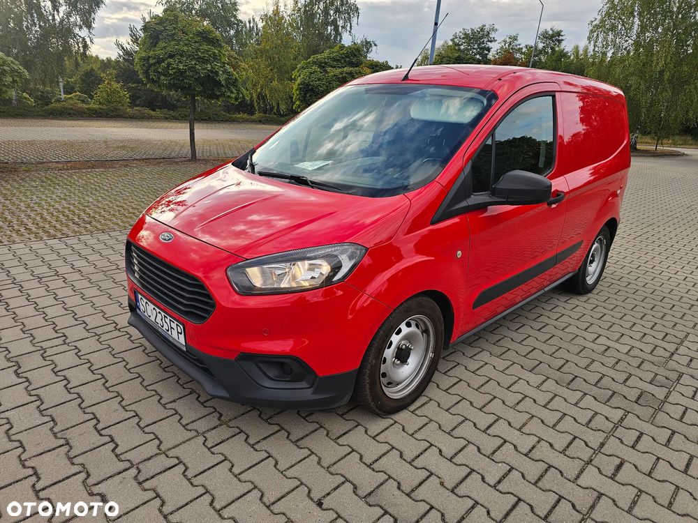 Ford TRANSIT Courier