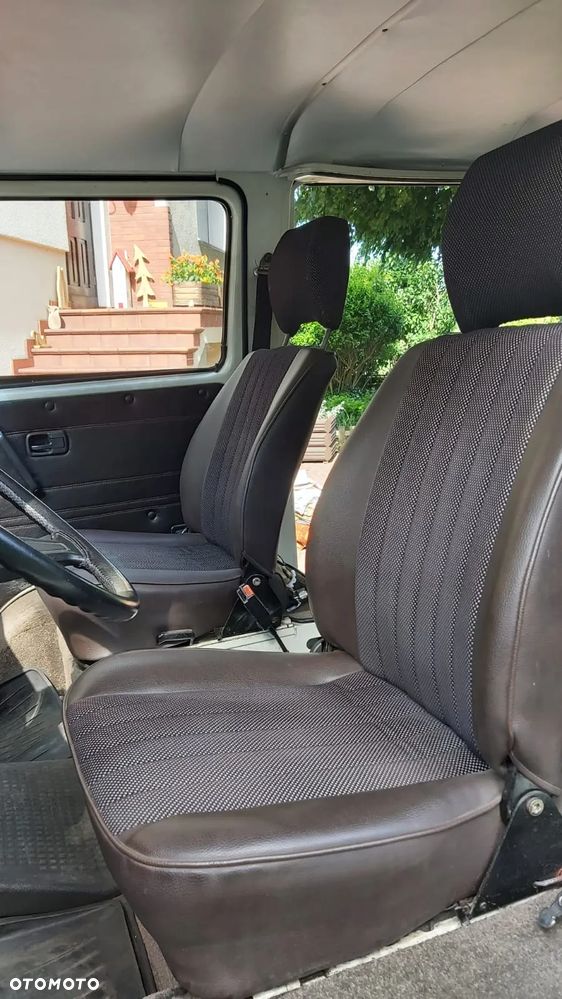 Volkswagen Transporter - 14