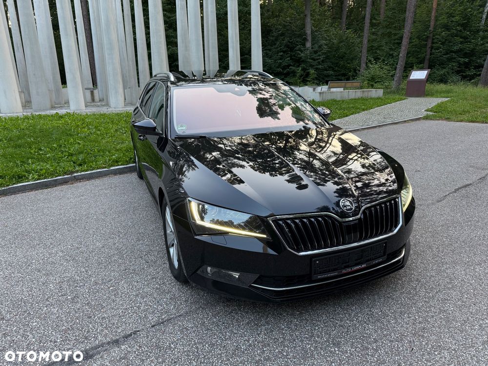 Skoda Superb 2.0 TDI DSG L&K - 3