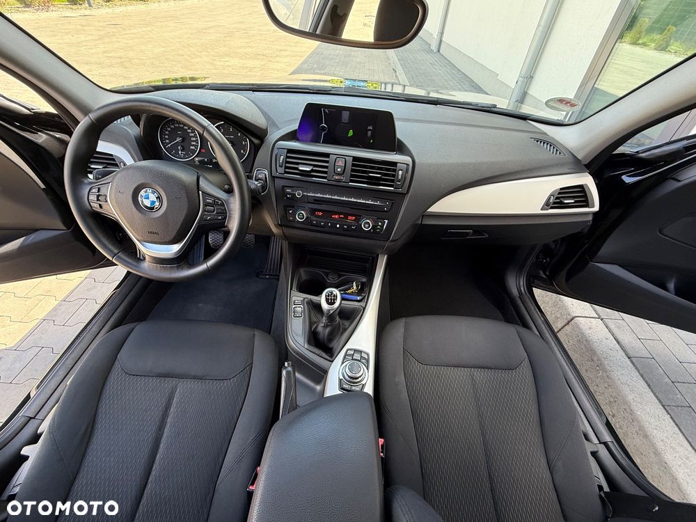 BMW Seria 1 118d - 14