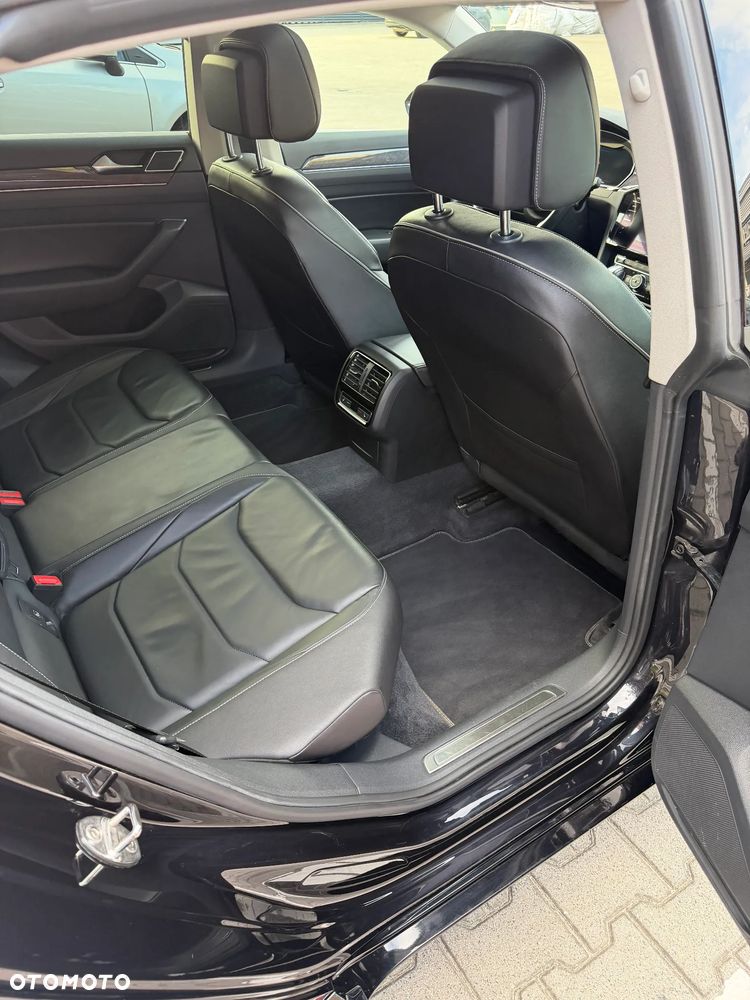 Volkswagen Arteon 2.0 TDI Bi-Turbo SCR 4Mot Elegance DSG - 18