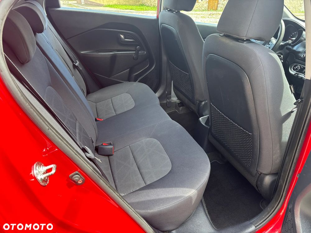 Kia Rio 1.2 Attract - 17