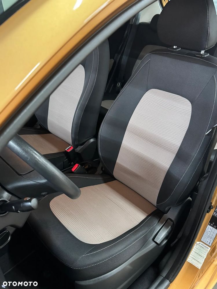 Hyundai i10 - 11