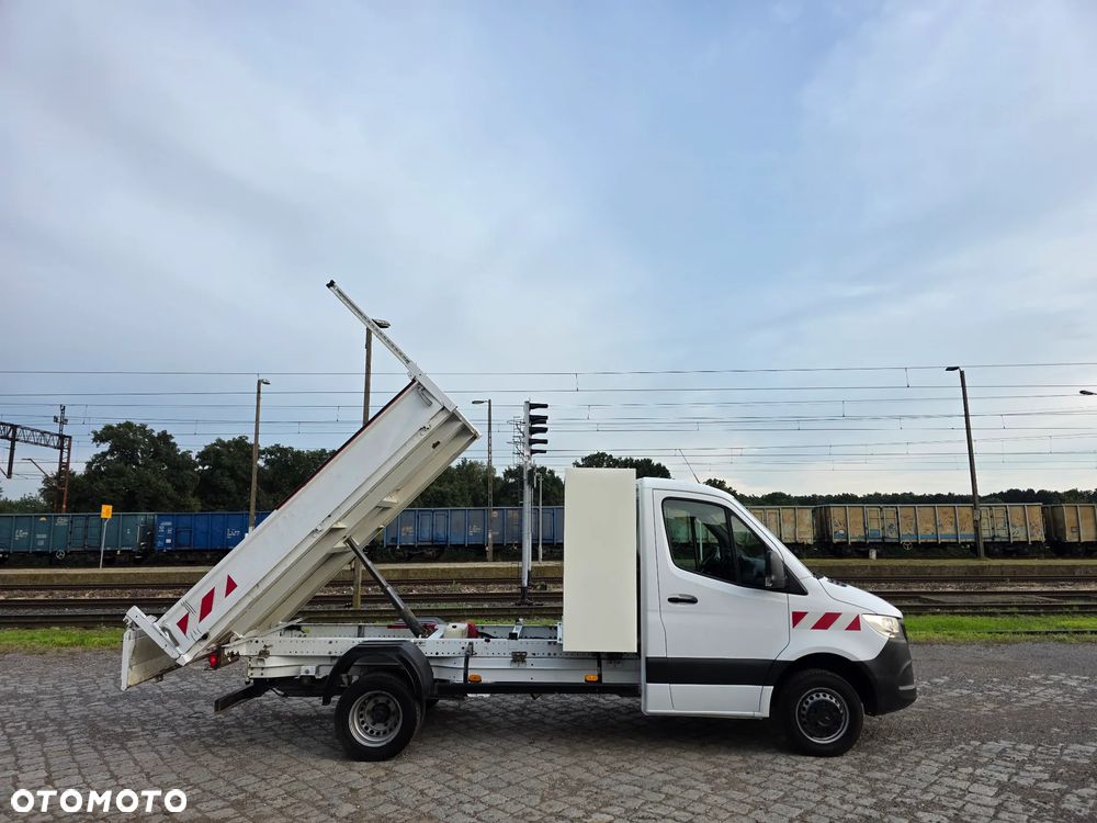 Mercedes-Benz Sprinter - 6