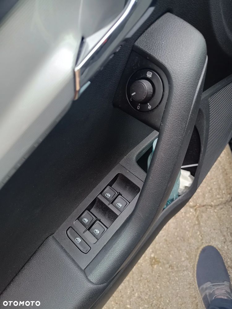 Skoda Octavia 1.8 TSI Ambition - 14