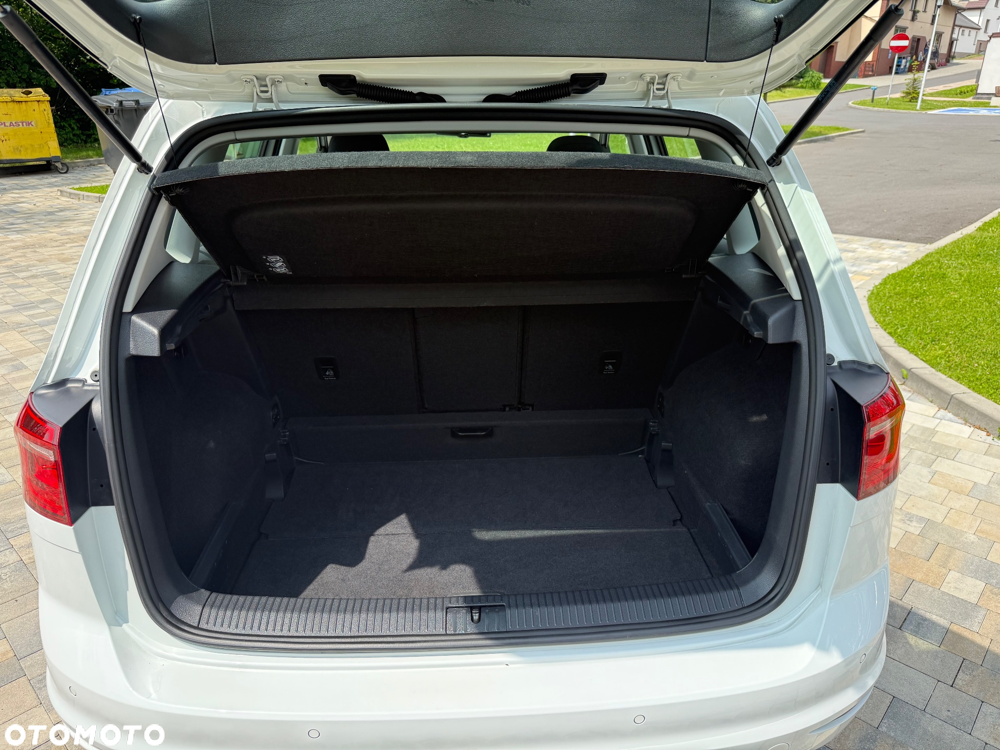 Volkswagen Golf Sportsvan 1.2 TSI (BlueMotion Technology) DSG Comfortline - 11