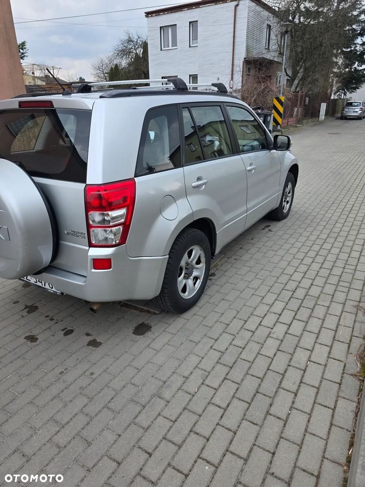 Suzuki Grand Vitara 2.0 Comfort - 6