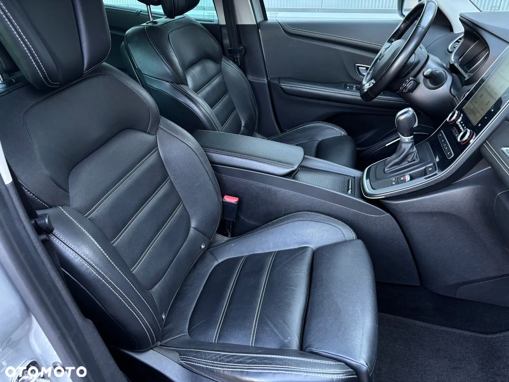 Renault Grand Scenic - 18