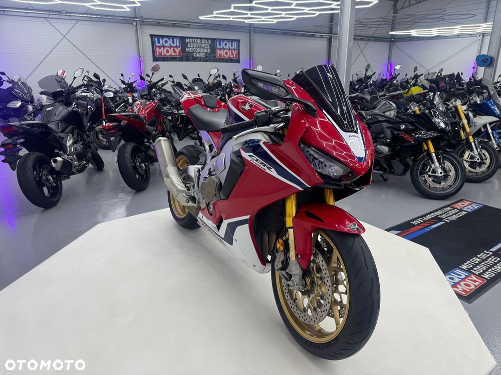 Honda CBR - 39
