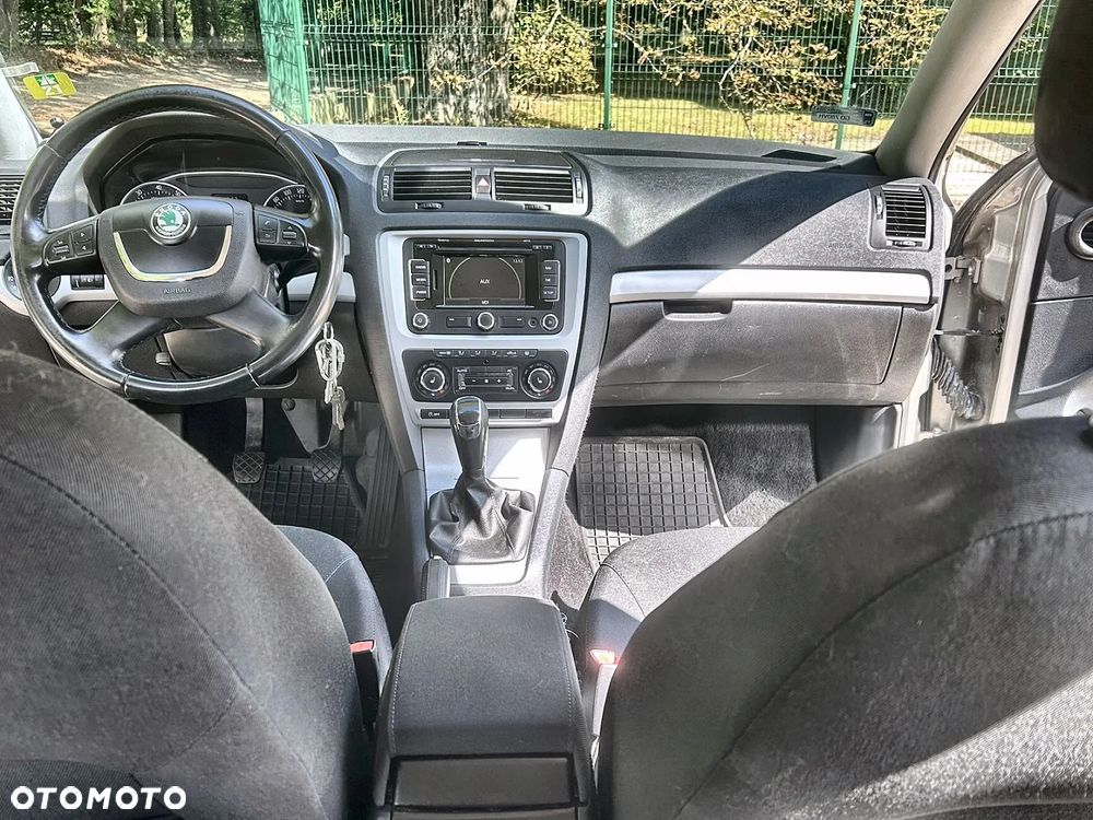 Skoda Octavia 1.4 TSI Ambition - 10