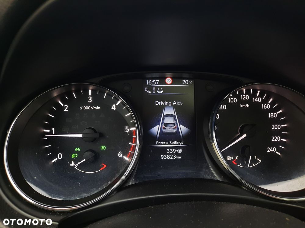 Nissan Qashqai 1.6 DCi 4x4 Tekna EU6 - 30