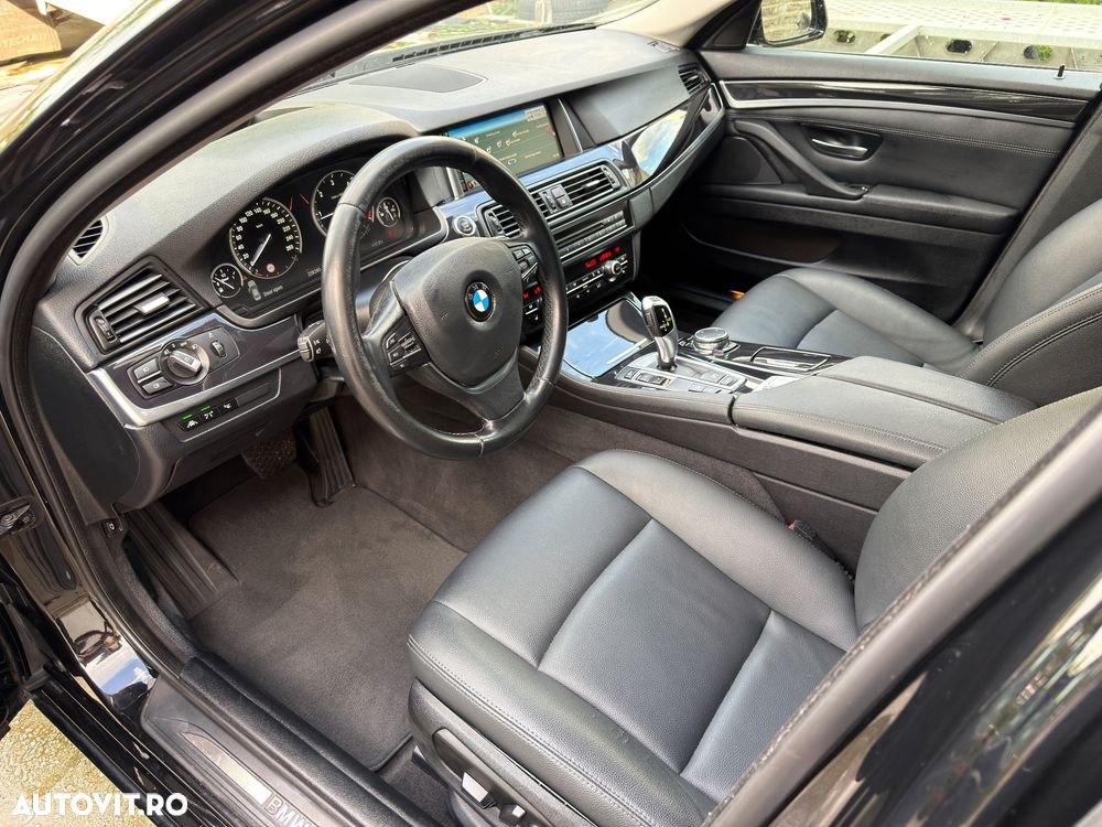 BMW Seria 5 525d xDrive Sport-Aut. Luxury Line - 10