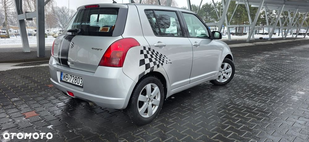 Suzuki Swift 1.3 GLX / Comfort - 4