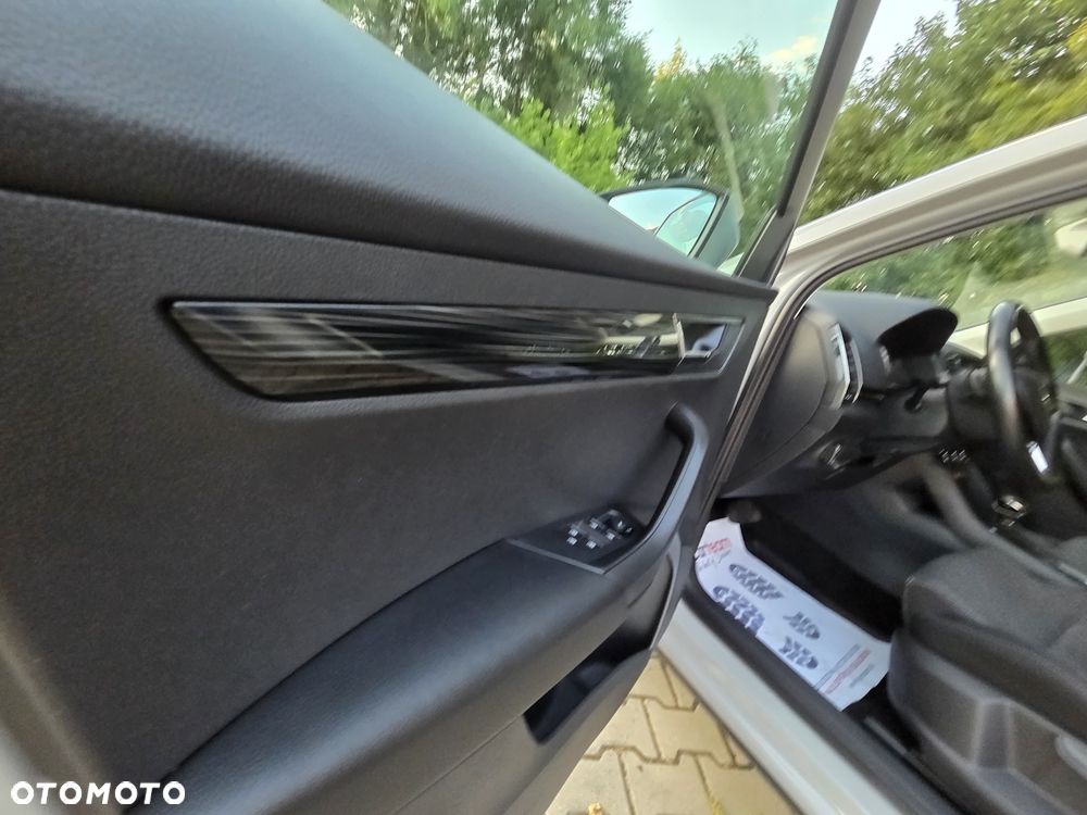 Skoda Karoq 1.5 TSI ACT 4x2 Ambition DSG - 11