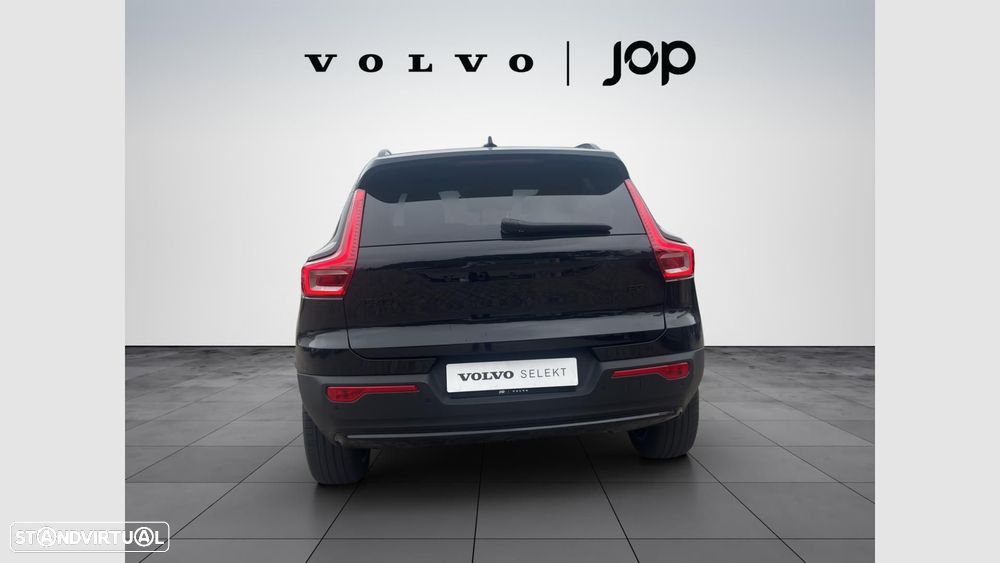 Volvo XC 40 2.0 B3 Black Edition - 6
