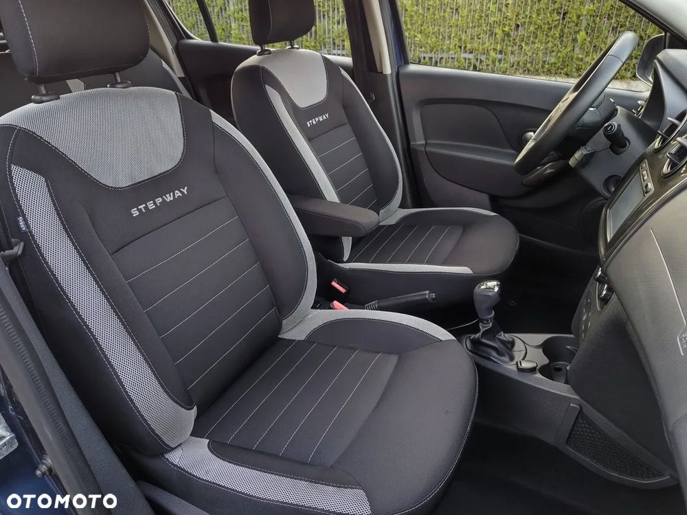 Dacia Sandero - 11