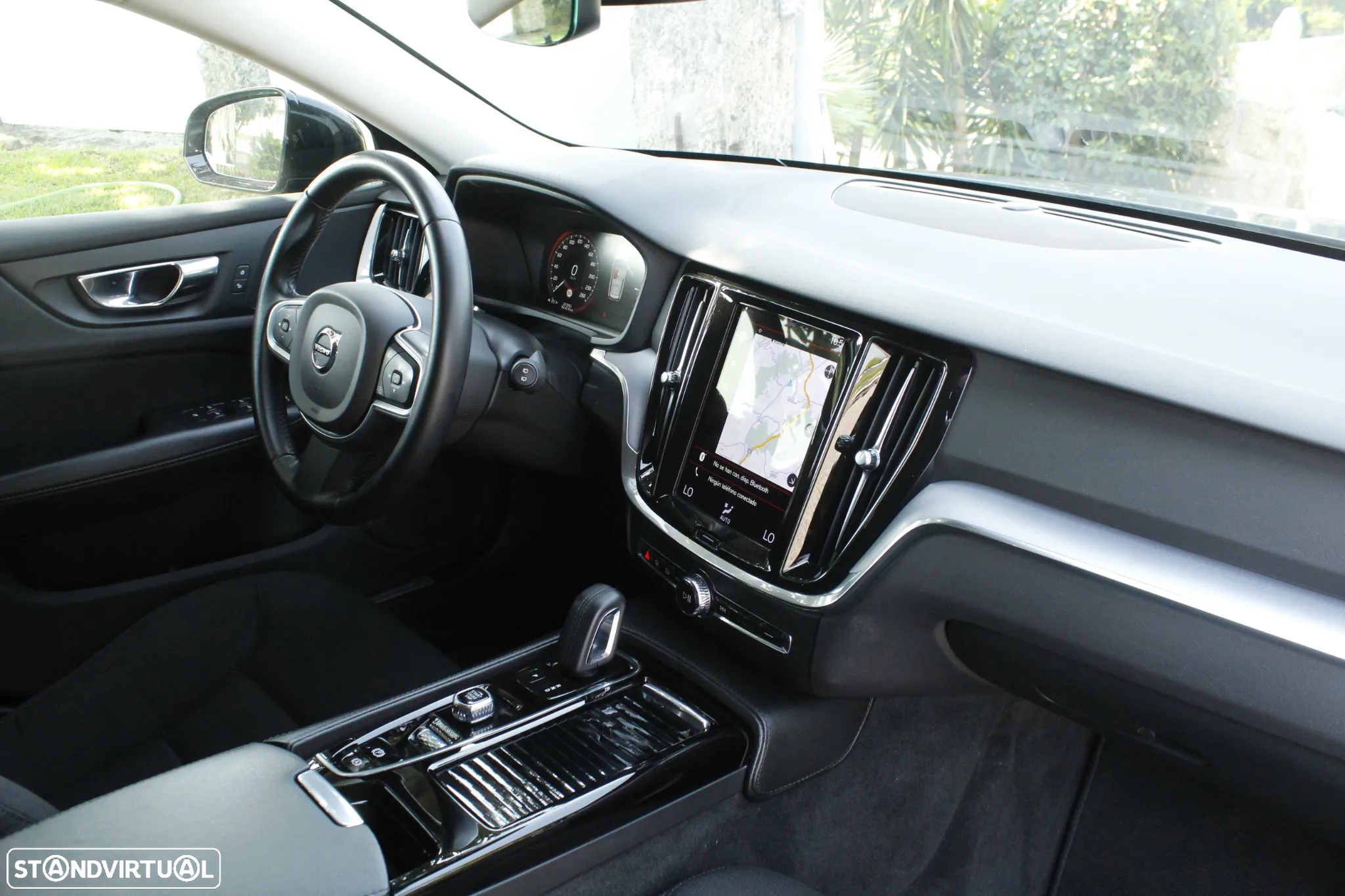 Volvo V60 2.0 T6 AWD TE Inscription - 25