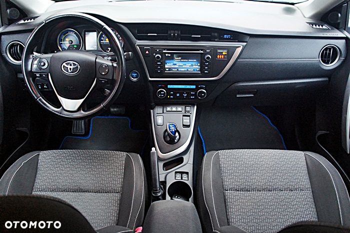 Toyota Auris 1.8 HSD Luna - 5