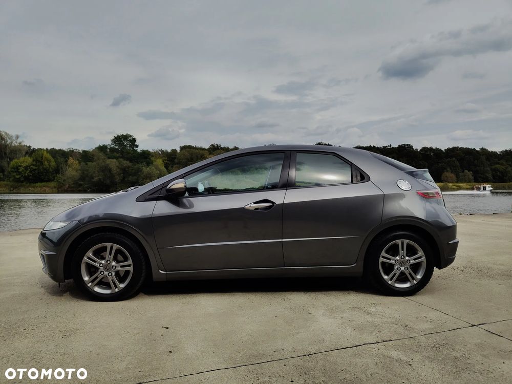 Honda Civic 1.4 i-VTEC Sport 40 Jahre Edition - 8