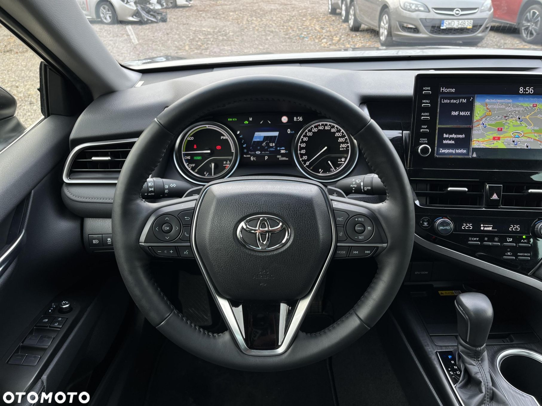 Toyota Camry - 20