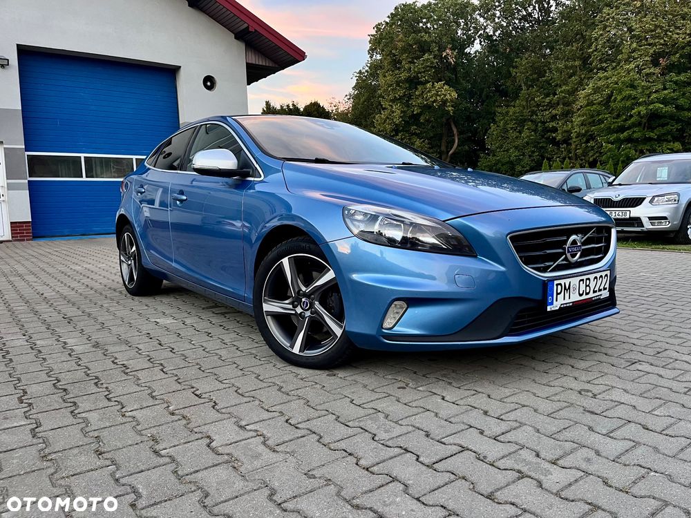 Volvo V40 T2 RDesign - 1