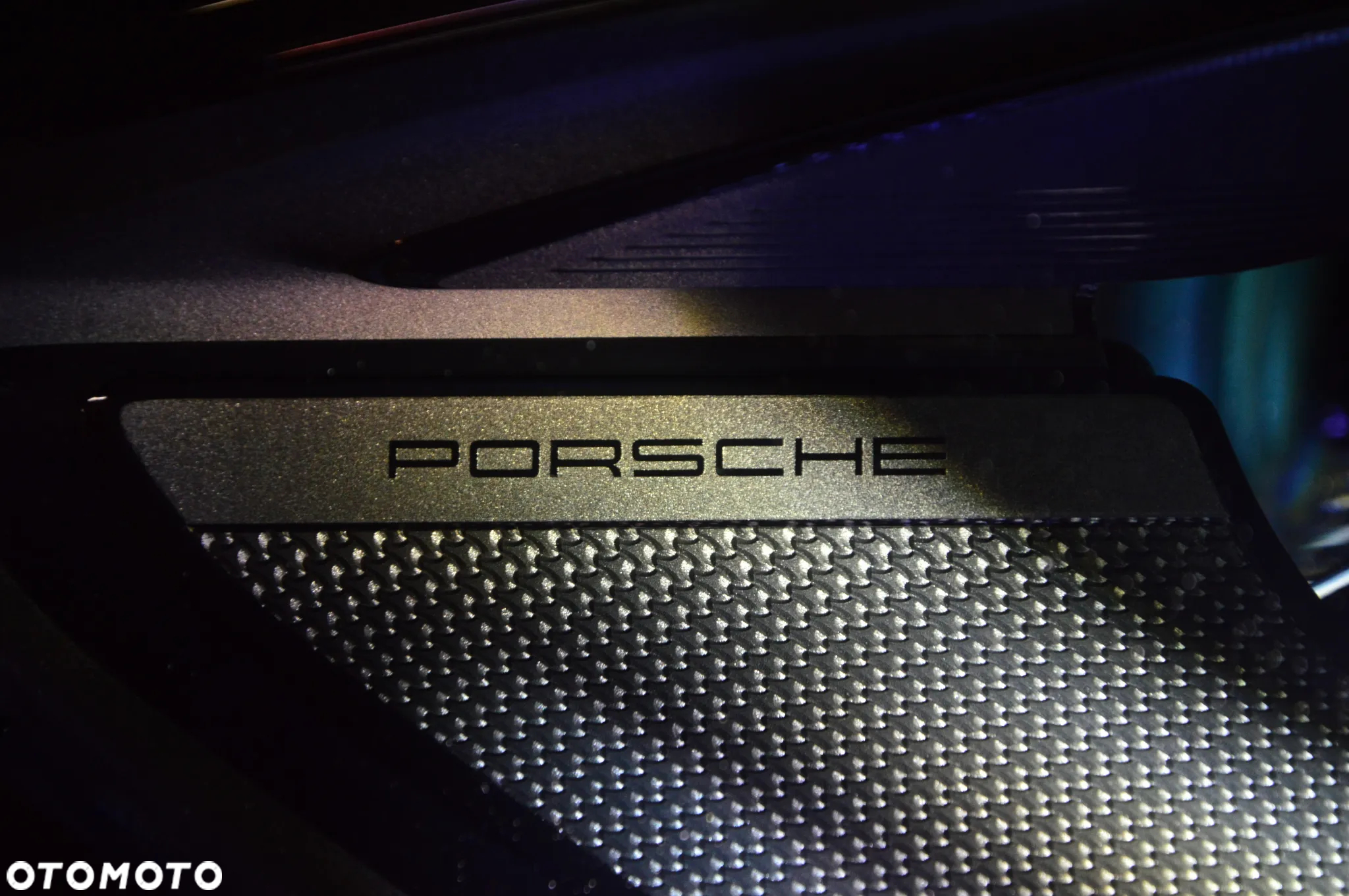 Porsche Cayenne GTS - 11