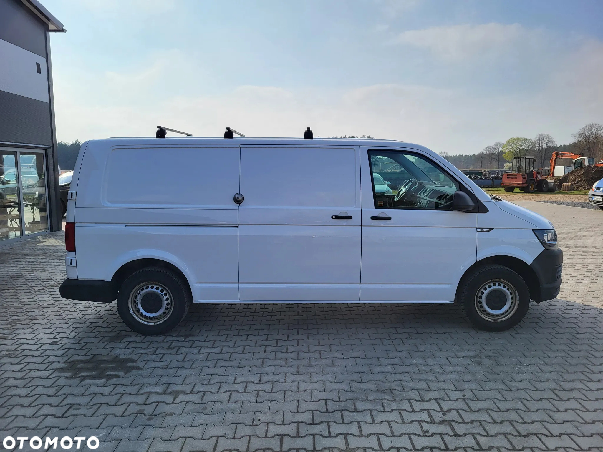 Volkswagen T6 Transporter - 4