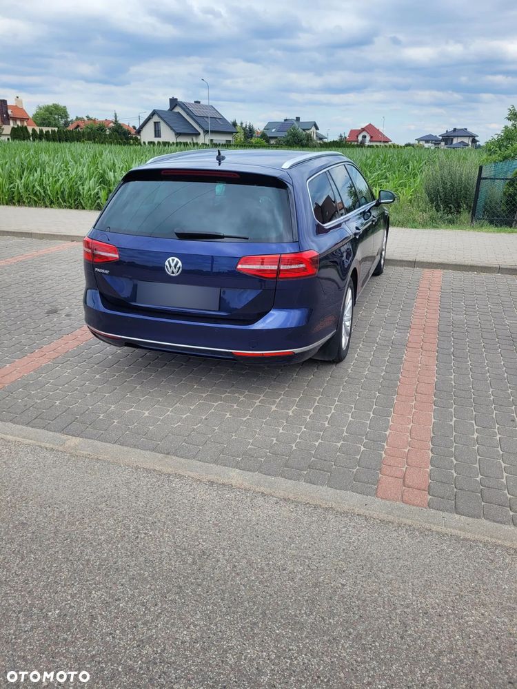 Volkswagen Passat 2.0 TDI SCR Highline - 4