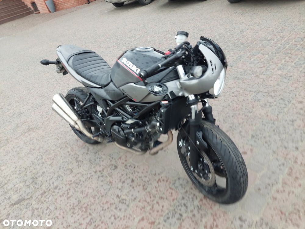 Suzuki SV - 7