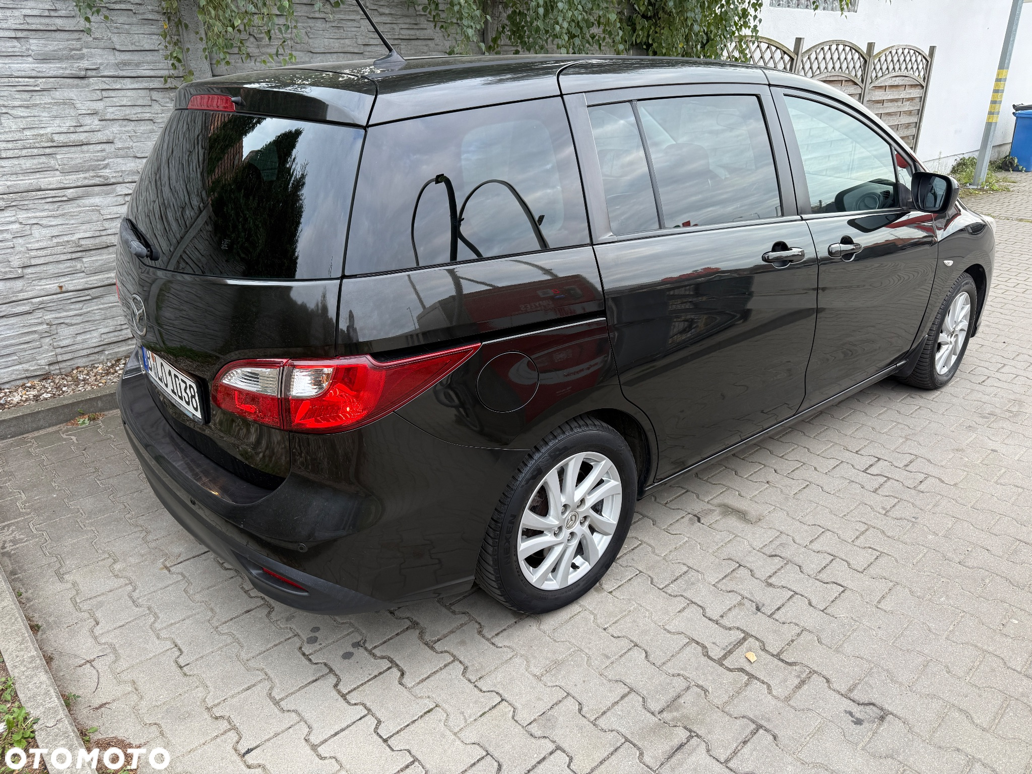 Mazda 5 2.0 Exclusive - 4