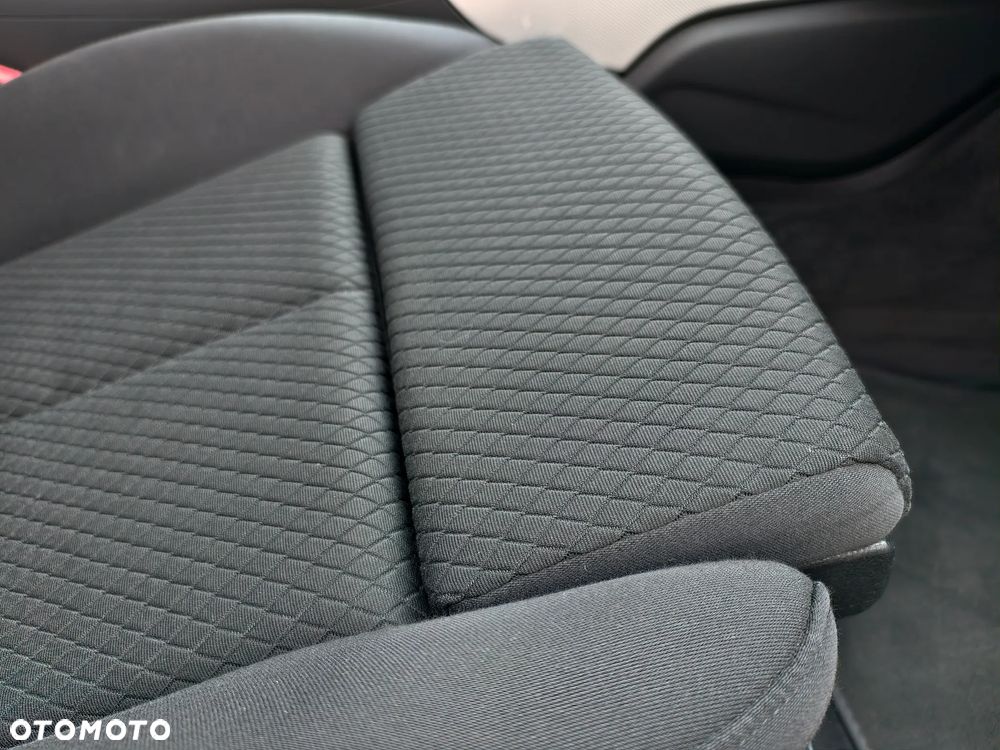 Audi A6 Avant 2.0 TDI Multitronic - 19