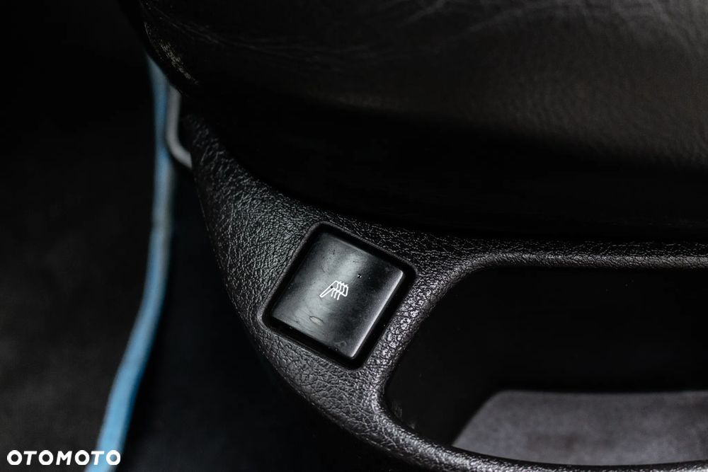 Peugeot 307 CC 1.6 Intense - 20